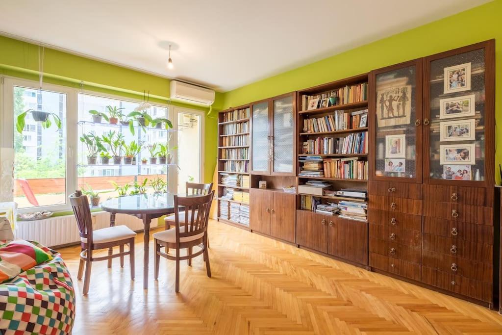 Beautiful Flat In Location By Flat Mаnager Apartament